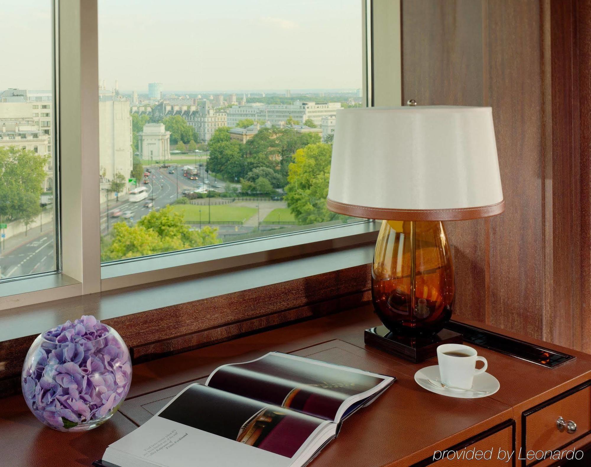 45 Park Lane - Dorchester Collection London Room photo